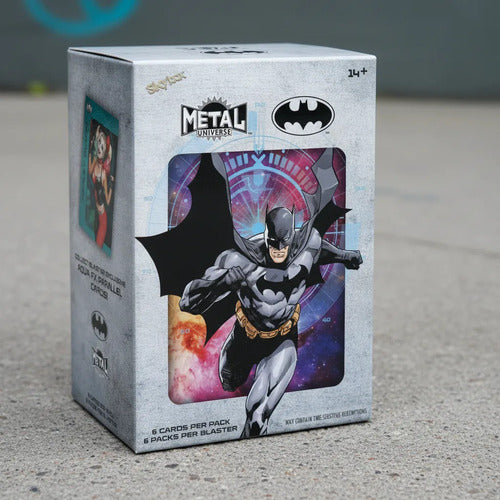 Skybox Dc Comics Batman 2025 Metal Universe (caja Sellada) Batman Español